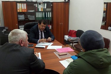 С вопросами – к депутатам   